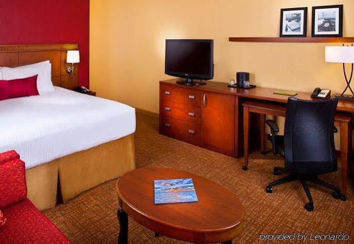 Courtyard Tampa Westshore/Airport Zewnętrze zdjęcie